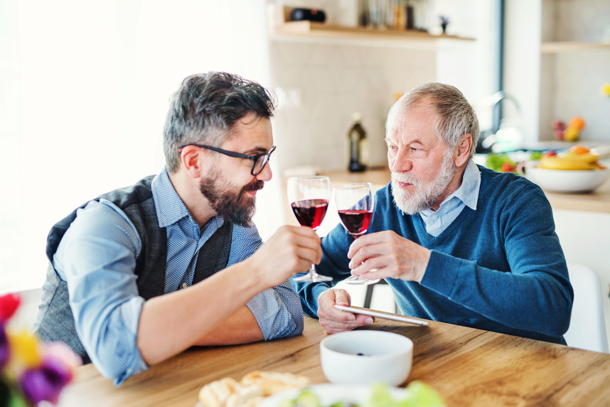 Festa del Pap�: idee regalo con vino per brindare insieme
